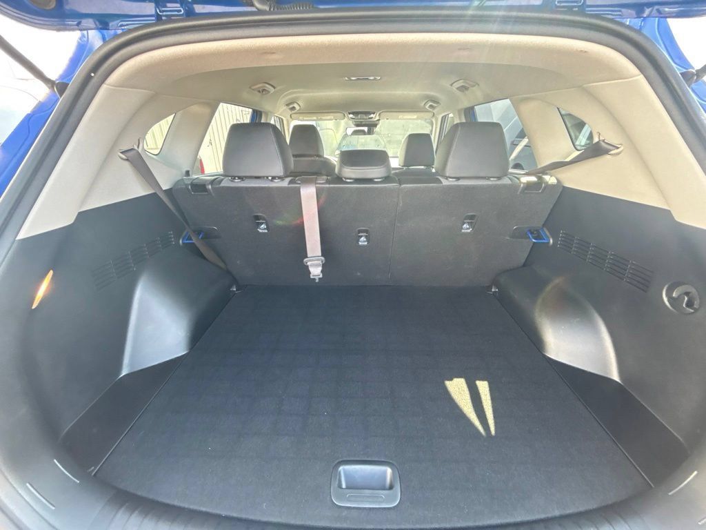 Certified 2023 Kia Seltos S w/ Navigation Package AWD/4WD image 21