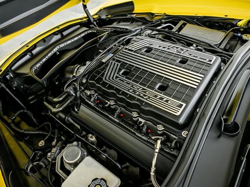 Used 2018 Chevrolet Corvette Z06 image 17