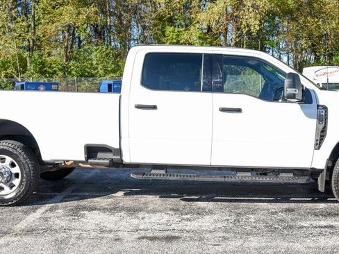 Used 2024 Ford F250 XLT w/ FX4 Off-Road Package image 8