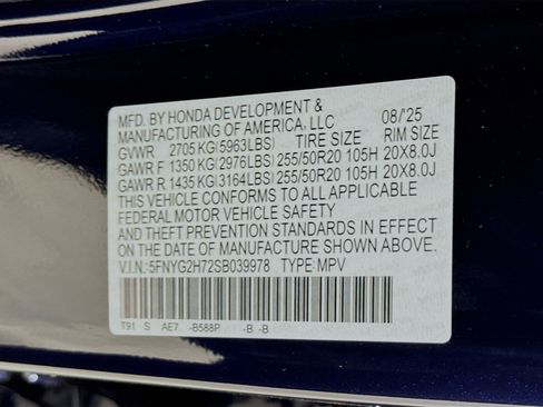 Certified 2025 Honda Pilot Touring image 40