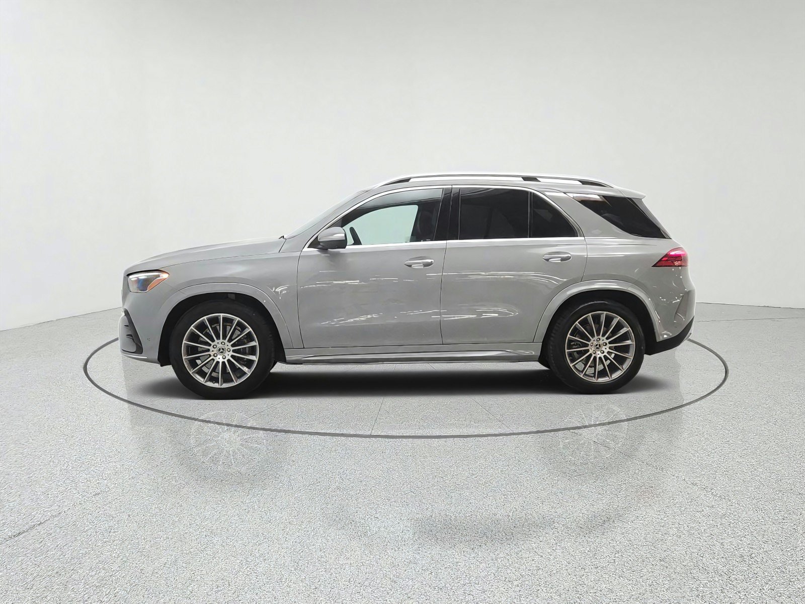 Used 2025 Mercedes-Benz GLE 450 4MATIC image 8
