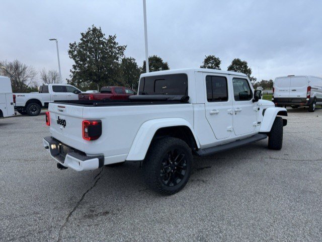 Used 2021 Jeep Gladiator Overland AWD/4WD image 9