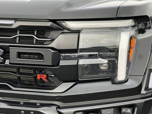 Certified 2025 Ford F150 Raptor w/ Equipment Group 803A Raptor R AWD/4WD image 44