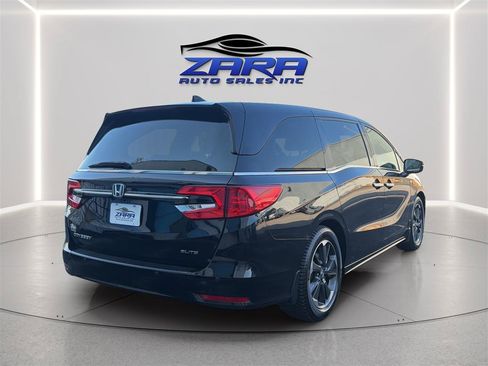 Used 2024 Honda Odyssey Elite image 7