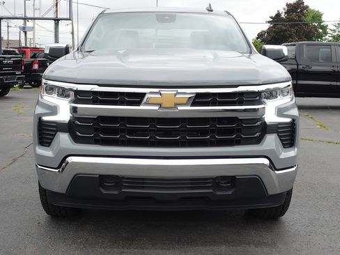 Used 2024 Chevrolet Silverado 1500 LT AWD/4WD image 5