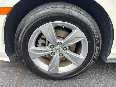 Used 2018 Honda Odyssey EX-L image 7