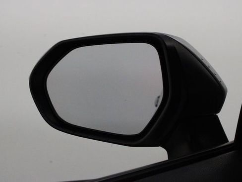 Used 2020 Toyota Corolla SE FWD image 37