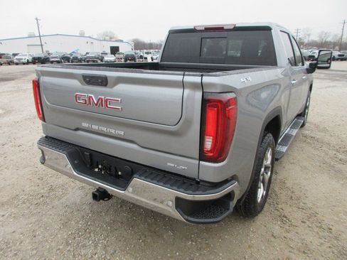 New 2026 GMC Sierra 1500 SLT w/ SLT Premium Plus Package AWD/4WD image 5