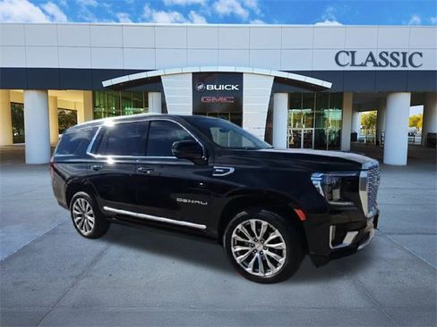 Used 2024 GMC Yukon Denali w/ Advanced Technology Package image 2