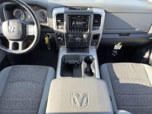 Used 2018 RAM 1500 Big Horn image 12