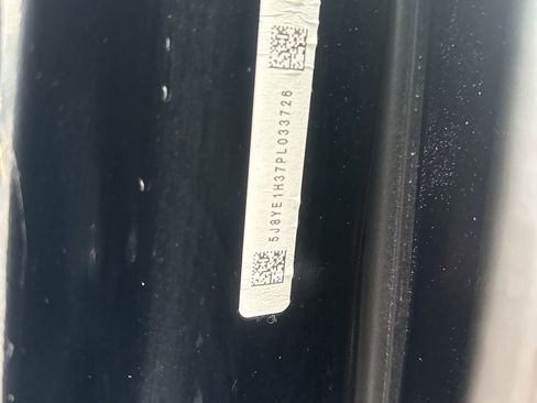 Used 2023 Acura MDX SH-AWD image 28