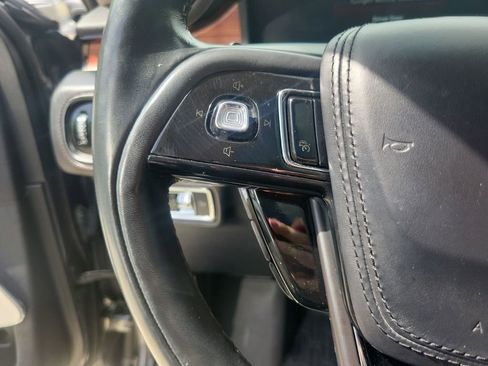 Used 2023 Lincoln Aviator Reserve w/ Equipment Group 201A image 26