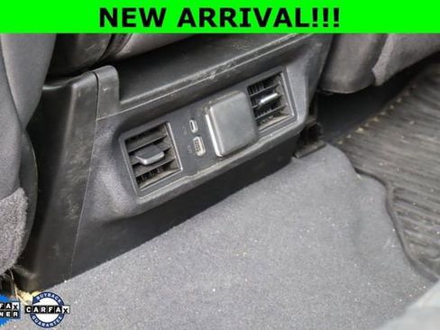 Used 2025 Chevrolet Silverado 3500 LT w/ Safety Package AWD/4WD image 18