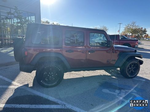 Used 2021 Jeep Wrangler Unlimited Sport image 31