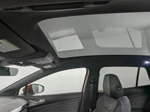 Used 2023 Volkswagen ID.4 S RWD image 16