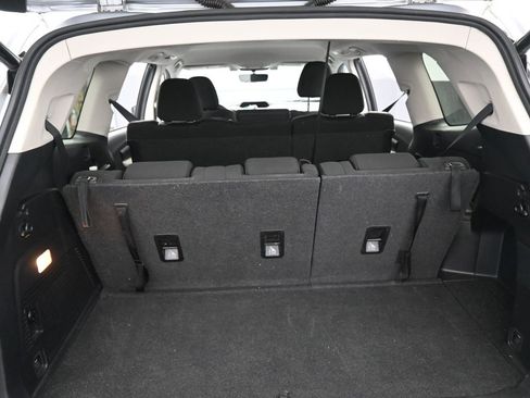 Used 2021 Subaru Ascent Premium w/ Convenience Package image 24