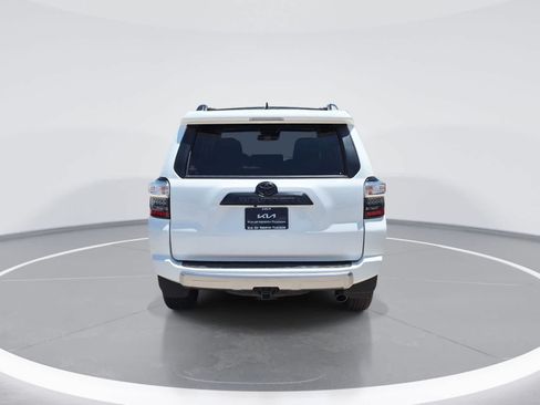 Used 2023 Toyota 4Runner TRD Off-Road Premium w/ Moonroof Package AWD/4WD image 7