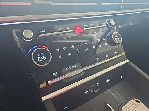 New 2026 Hyundai Santa Fe Limited FWD image 26