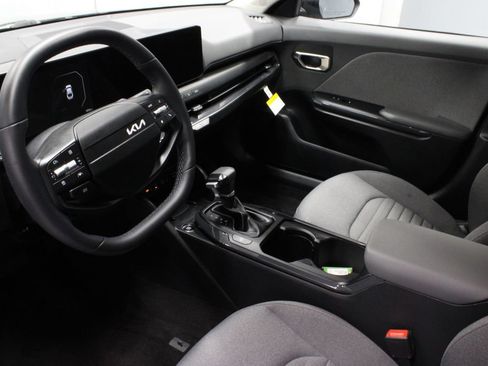 Used 2025 Kia K4 EX FWD image 22