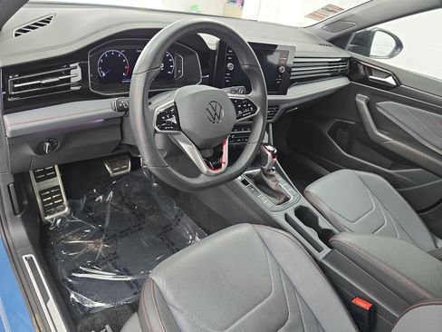 Certified 2025 Volkswagen Jetta GLI Autobahn w/ GLI Black Package image 15