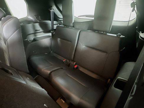 Used 2024 Mitsubishi Outlander SE image 29