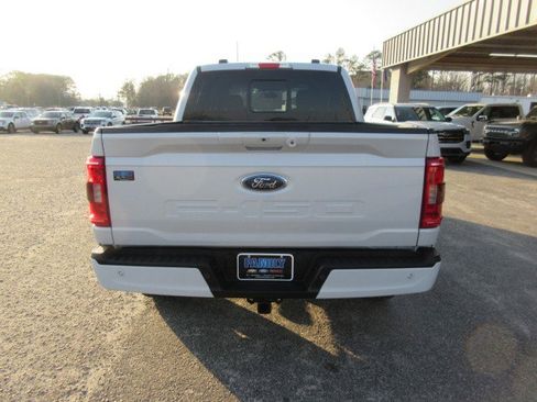 Used 2022 Ford F150 XLT w/ Equipment Group 302A High image 4