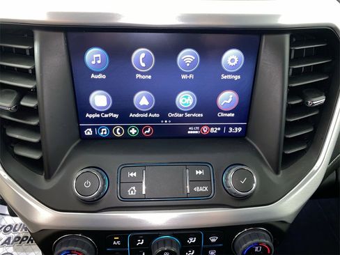 Certified 2023 GMC Acadia SLE w/ Driver Convenience Package image 16