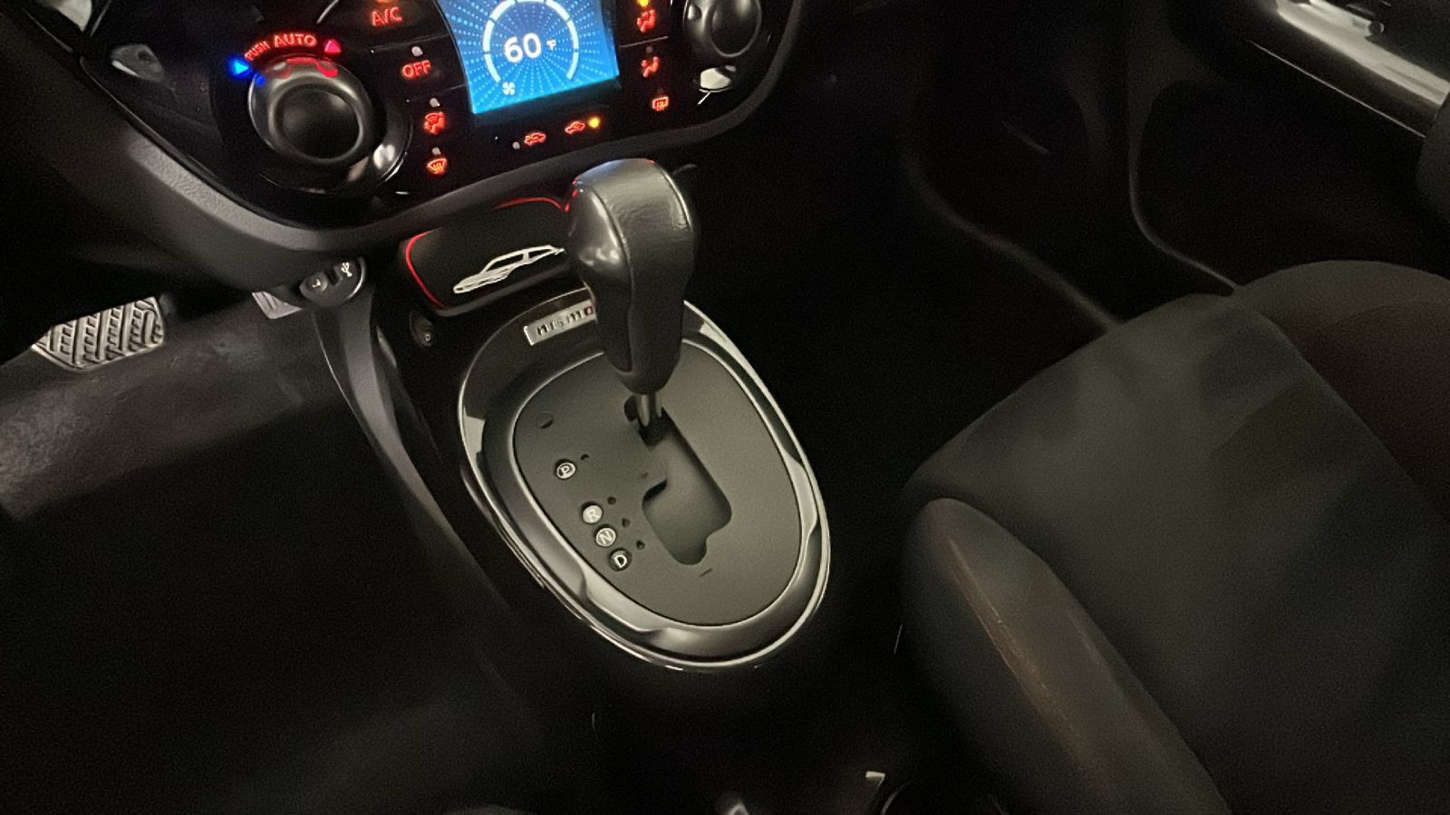 Used 2013 Nissan Juke NISMO AWD/4WD image 24