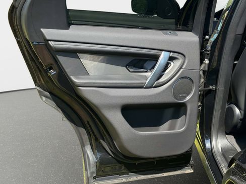 New 2026 Land Rover Discovery Sport Landmark AWD/4WD image 11