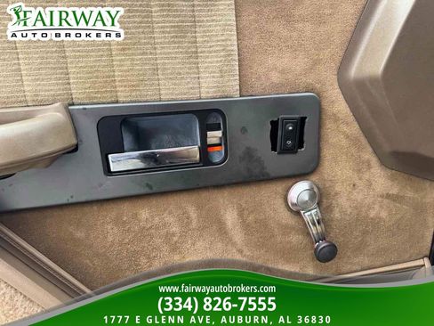 Used 1994 Chevrolet Silverado 1500 4x4 Regular Cab image 12