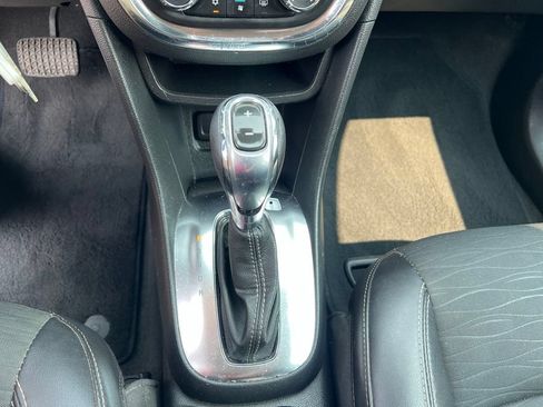 Used 2015 Buick Encore Convenience FWD image 31