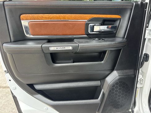 Used 2016 RAM 1500 Laramie Longhorn w/ Convenience Group AWD/4WD image 31
