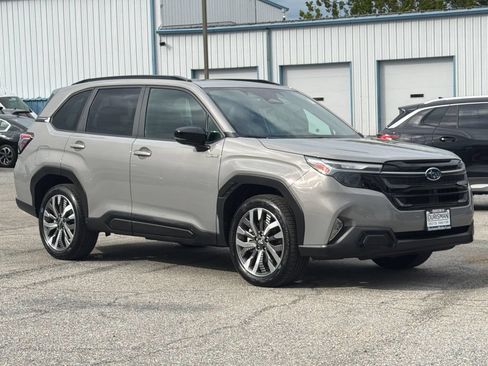 Used 2026 Subaru Forester Touring AWD/4WD image 1