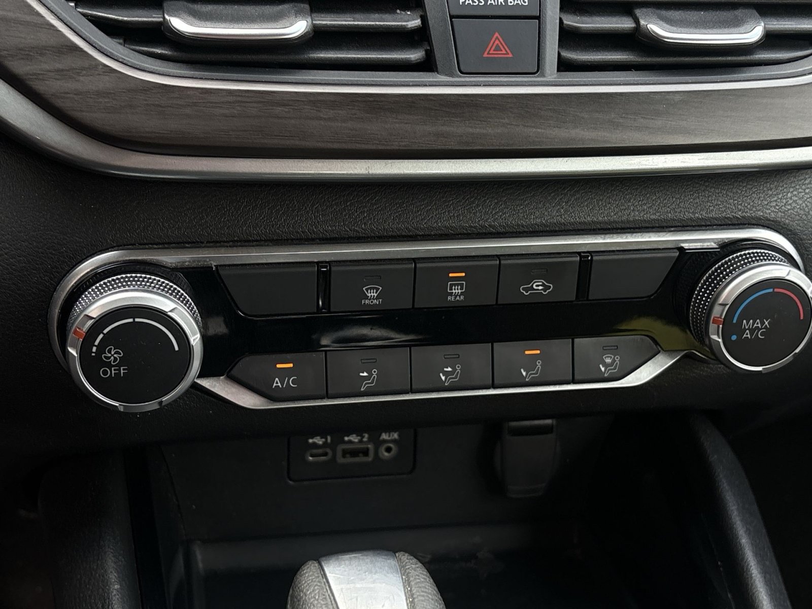 Used 2024 Nissan Altima 2.5 SV FWD image 20