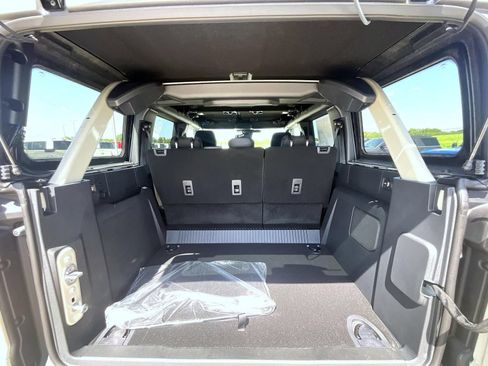 New 2026 Ford Bronco Big Bend AWD/4WD image 16
