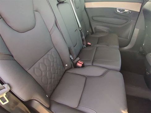 New 2026 Volvo XC90 B6 Plus w/ Protection Package Premier image 19