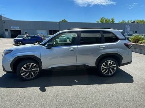New 2026 Subaru Forester Touring AWD/4WD image 4
