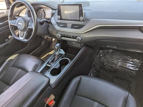 Certified 2023 Nissan Altima 2.5 SR image 13