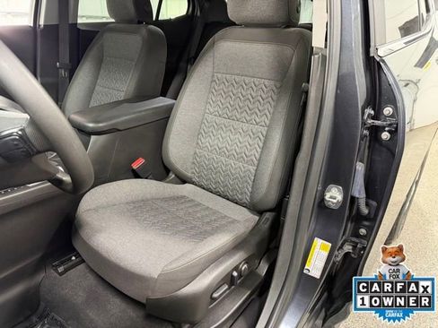 Used 2023 Chevrolet Equinox LT image 18