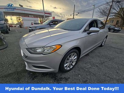 Used 2017 Ford Fusion SE w/ Fusion SE Technology Package