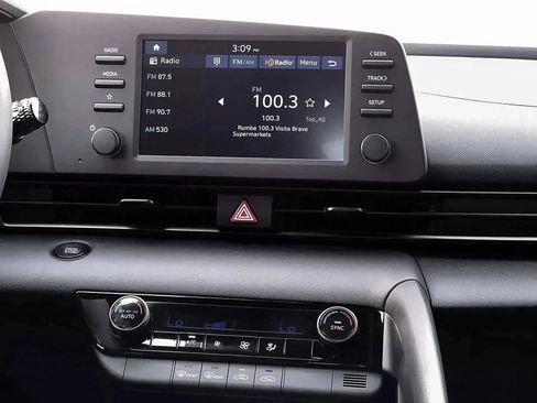 New 2026 Hyundai Elantra Sport FWD image 34