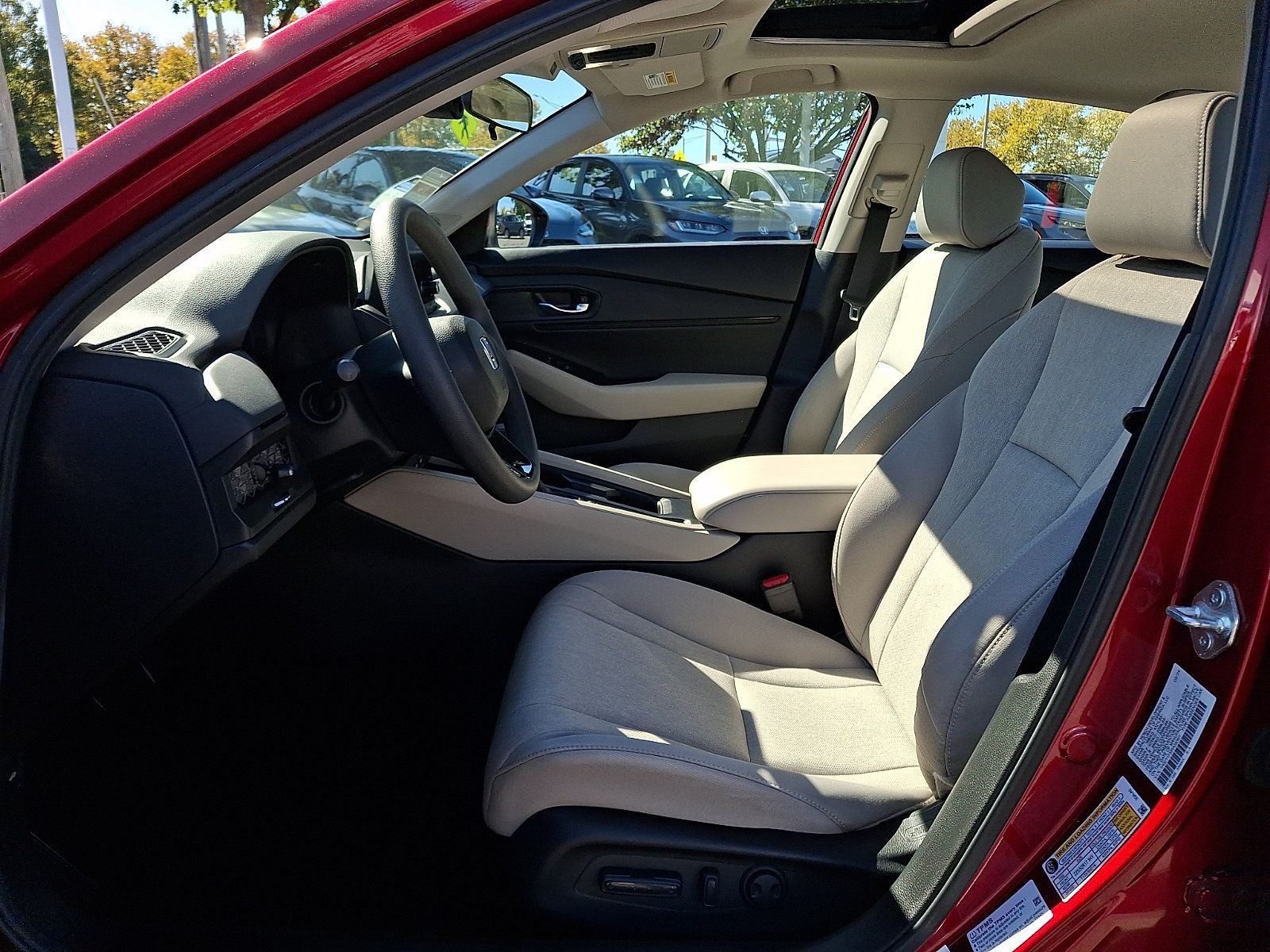 Used 2024 Honda Accord EX image 13