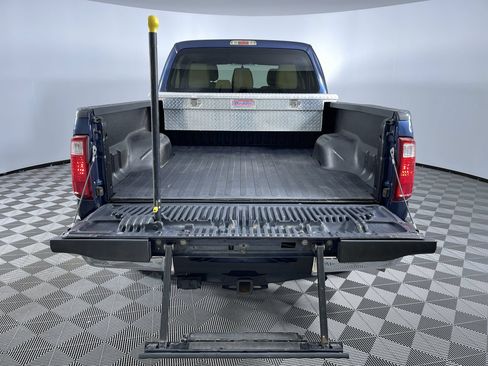 Used 2016 Ford F250 XLT AWD/4WD image 24