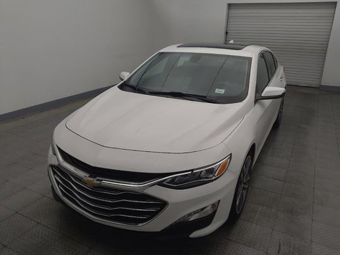 Used 2020 Chevrolet Malibu Premier FWD image 15