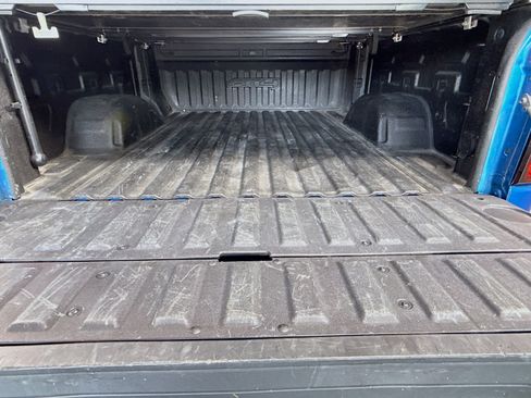 Used 2022 GMC Sierra 1500 AT4 w/ AT4 Preferred Package image 33