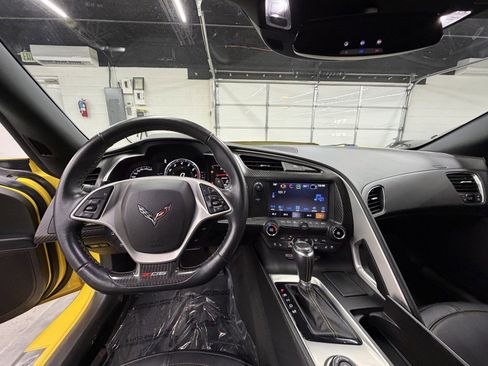 Used 2016 Chevrolet Corvette Z06 w/ 2LZ Preferred Equipment Group image 11