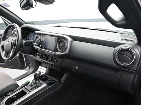 Used 2023 Toyota Tacoma TRD Off-Road image 20