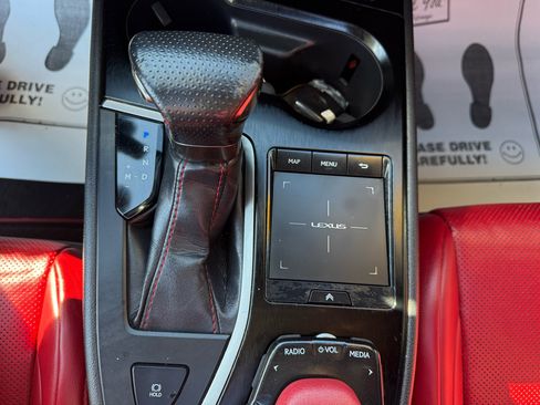 Used 2019 Lexus UX 200 F Sport image 23