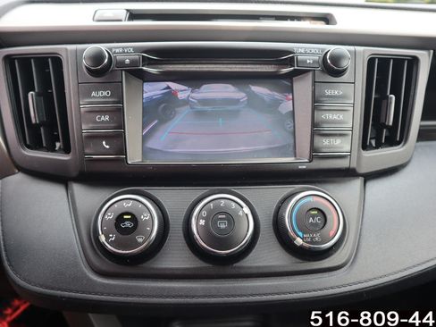Used 2018 Toyota RAV4 LE w/ All Weather Liner Package AWD/4WD image 17