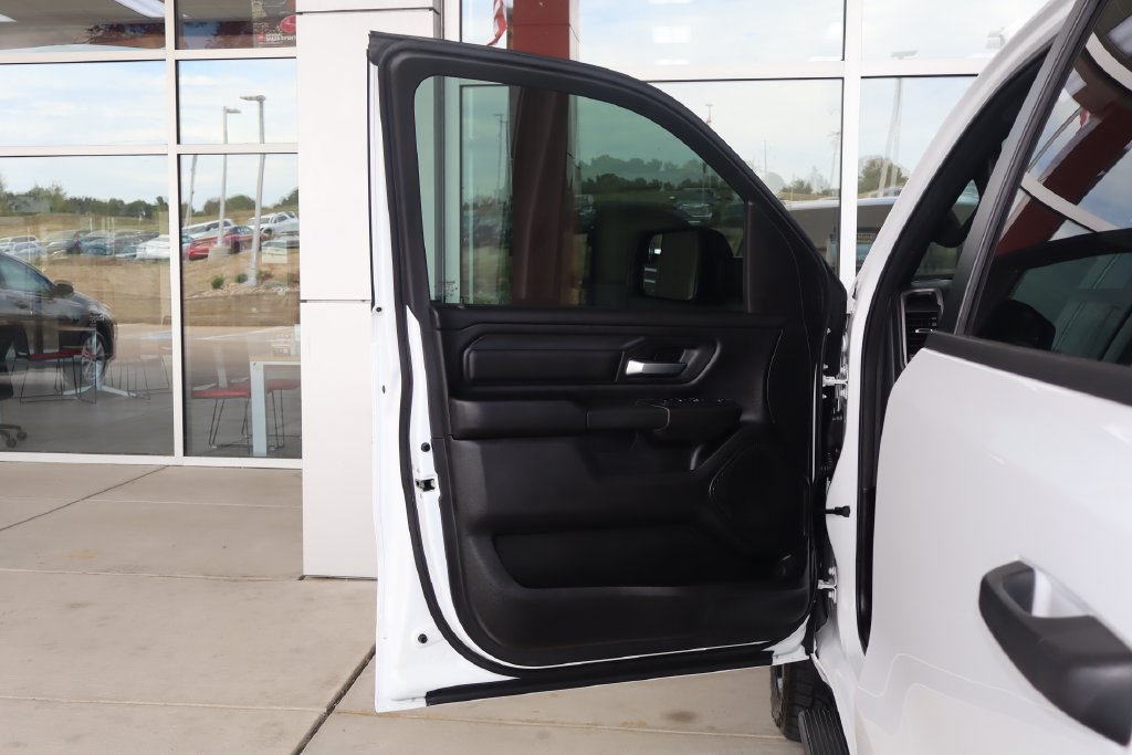 Used 2024 RAM 1500 Tradesman AWD/4WD image 13